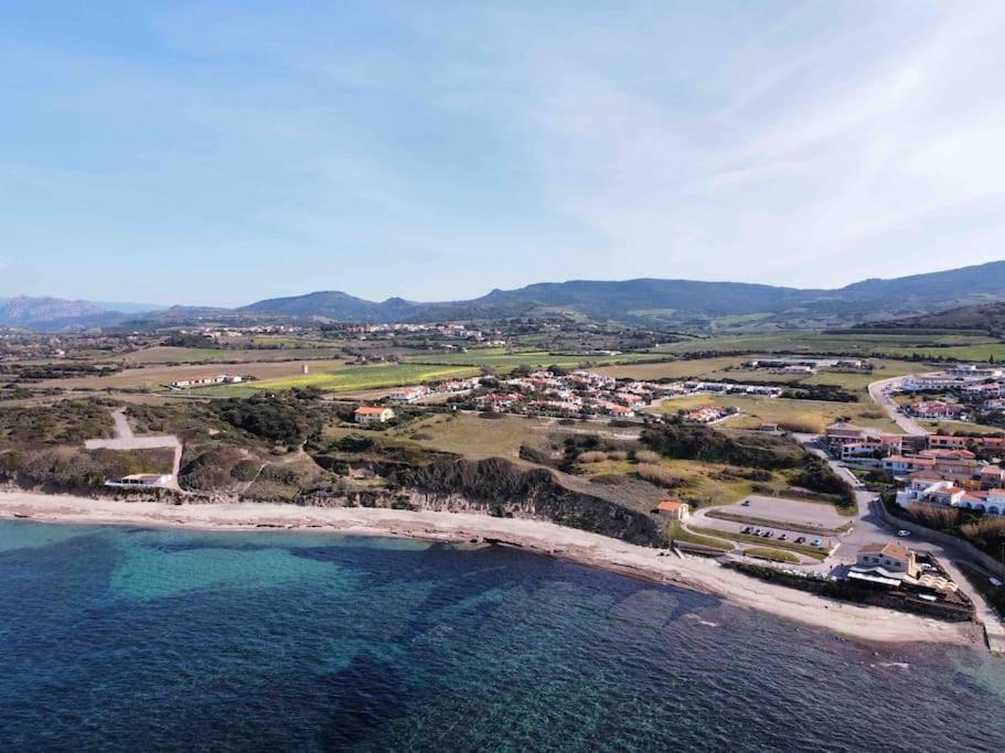 Casa Su Soli Sardu II - Sea View ヴァッレドーリア エクステリア 写真